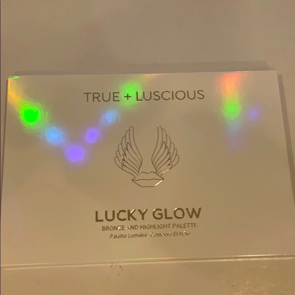 TRUE + LUSCIOUS Lucky Glow Palette $46 NIP